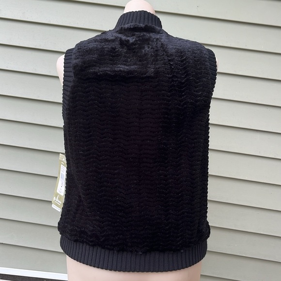 New Erin London extremely soft black lined vest - Picture 5 of 14